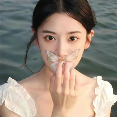 美人鱼2016 海报