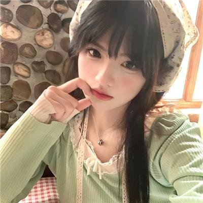 亿万富女 海报